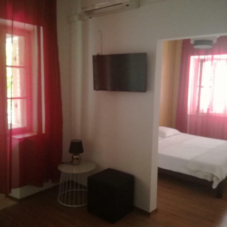 耶尔萨Apartman Stipe公寓 外观 照片